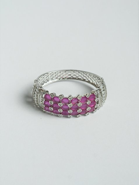 GEMAND DIAMONTIS BENGALES