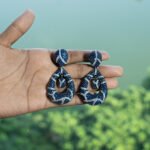 "EAR RING MODERN TRENDY EMERALD DIAMONTIS"